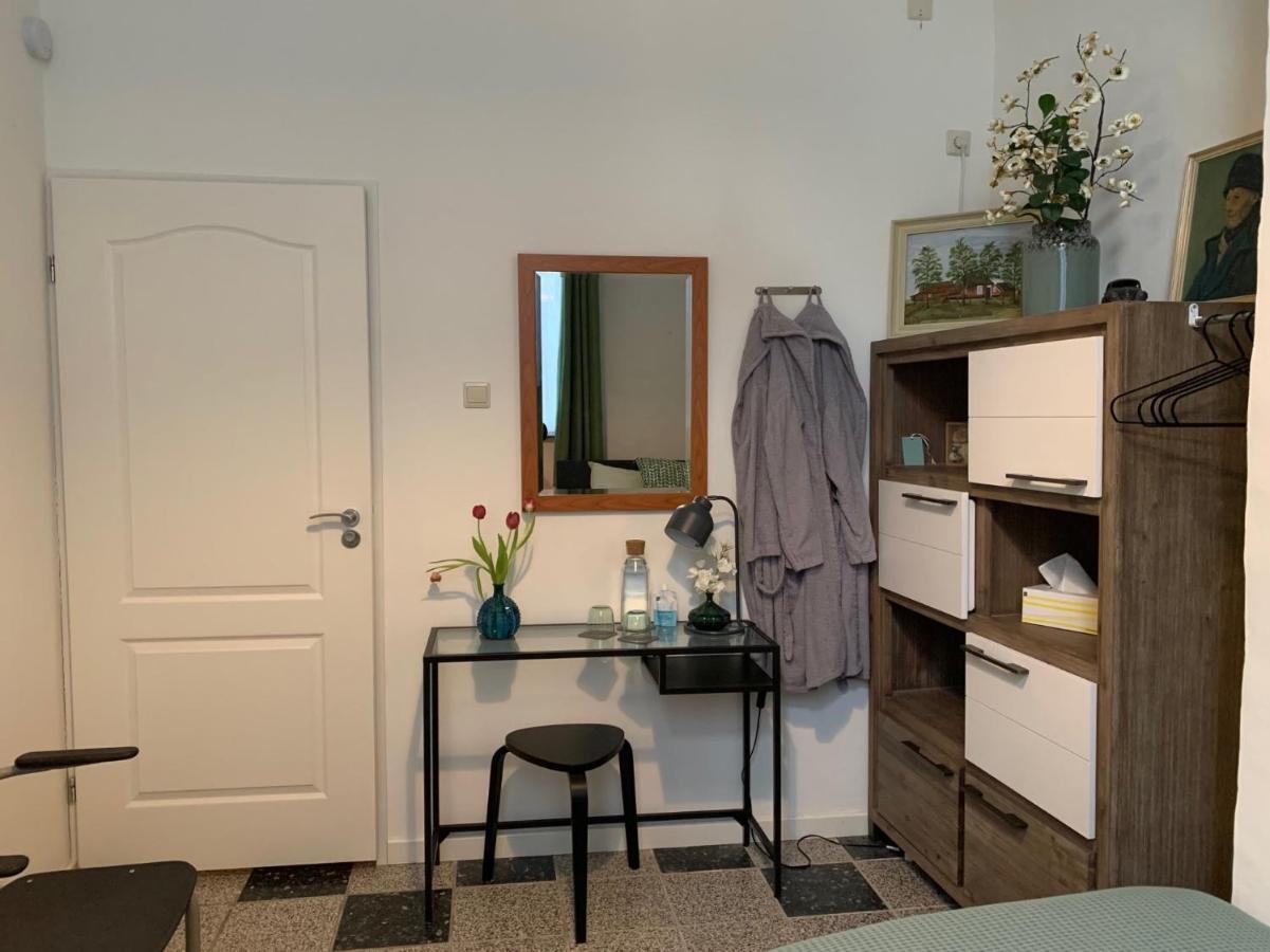 Het Rode Pakhuis 두스뷔르흐 외부 사진